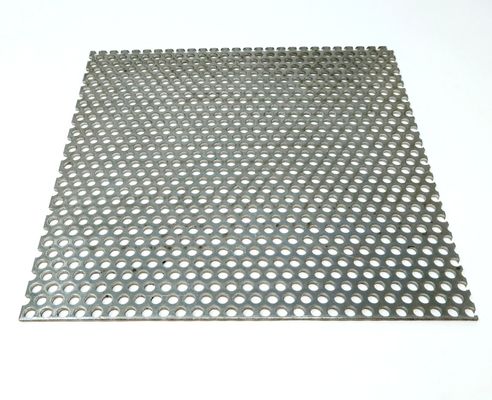 1.5 ملم 2 ملم سميكة ورقة الفولاذ المقاوم للصدأ مثقوبة قطع إلى الحجم ASTM