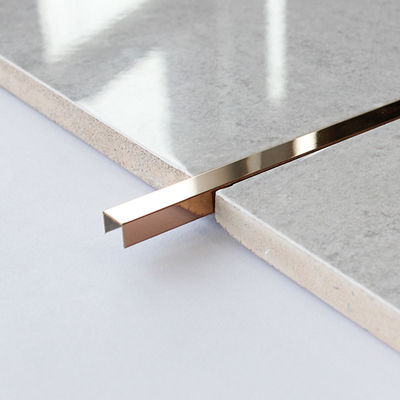 مرآة الفولاذ المقاوم للصدأ U قناة تقليم 0.18-0.4mm شريط شحذ بلاط الفولاذ المقاوم للصدأ 3m
